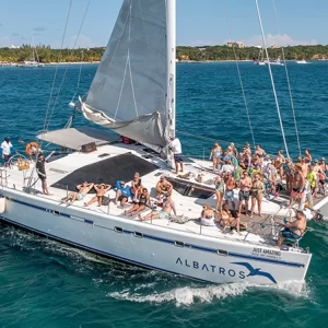 isla mujeres catamarans