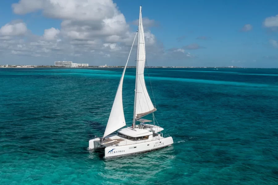 catamarans cancun